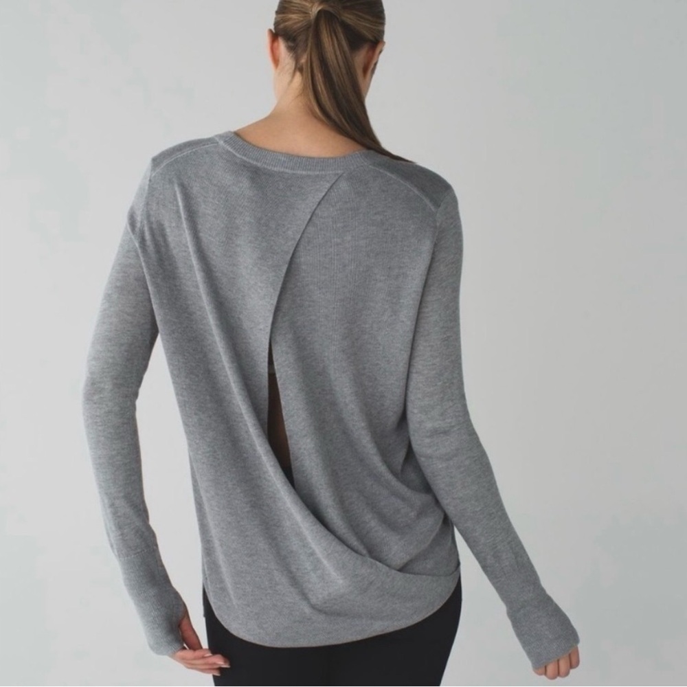 EUC- Lululemon ‘Bring It Backbend’ Open Back Sweater